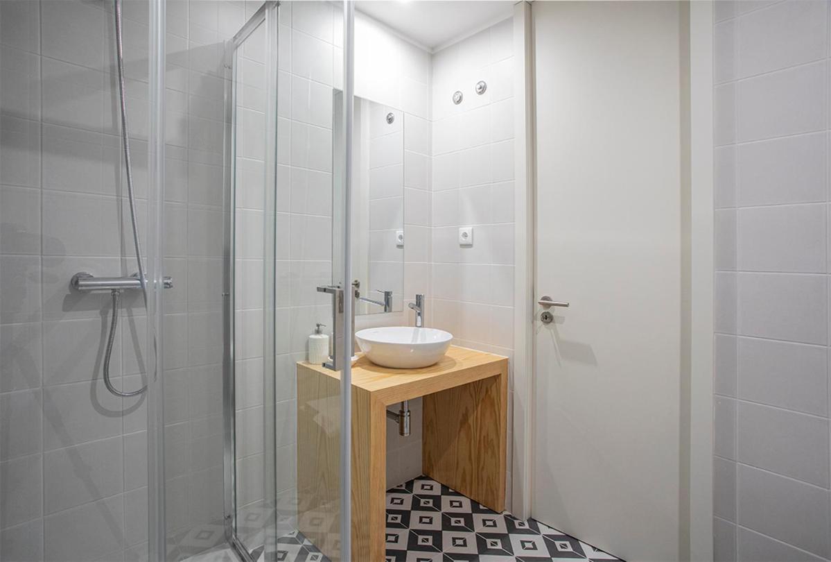 Orm - Martires & Pinheiro Apartments Porto Ngoại thất bức ảnh