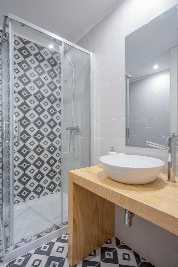 Orm - Martires & Pinheiro Apartments Porto Ngoại thất bức ảnh